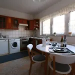 Teubel 5 *