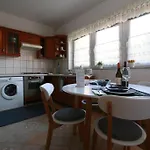 Teubel 5 * Székesfehérvár