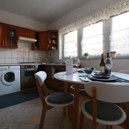 Teubel 5 * Székesfehérvár