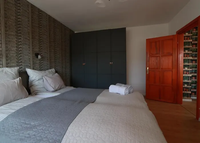 Lägenhet Teubel 5 *